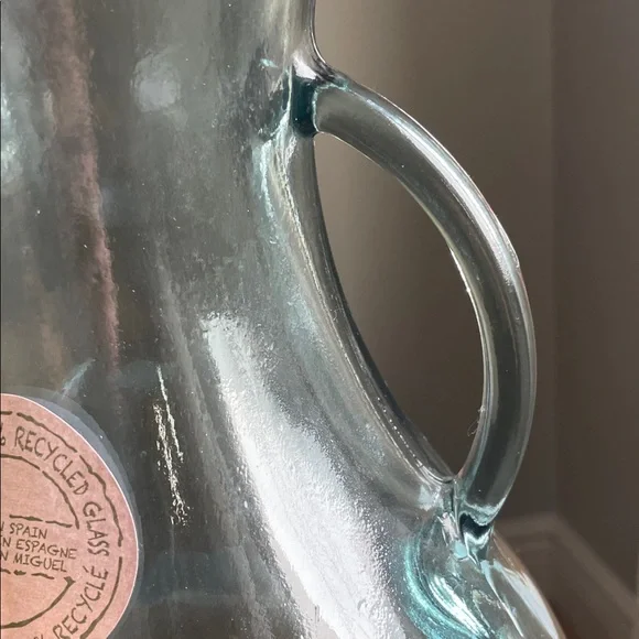 Artisan Green Tinted Glass Vase with Handles - Picture 7 of 10